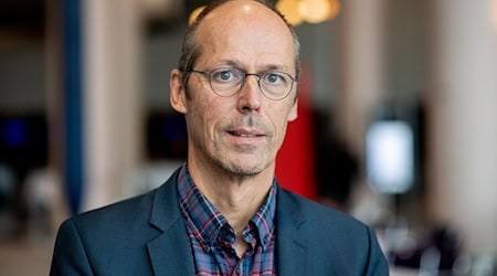 Bremen ist Schlusslicht im IQB-Bildungstrend 2024 - das muss aufrütteln, findet Bildungssenator Mark Rackles. (Archivbild) / Foto: Hauke-Christian Dittrich/dpa