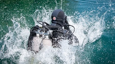 Immer wieder kommt es zu tödlichen Unfällen im bei Tauchern beliebten Kreidesee. (Symbolbild) / Foto: Sina Schuldt/dpa