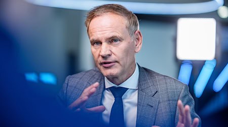 Blume: «Aus heutiger Perspektive ist das Ziel, wie es für 2035 gesetzt wurde, unrealistisch.» / Foto: Michael Kappeler/dpa