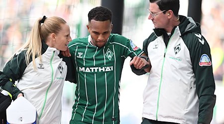 Felix Agu hat sich bei Bremens Sieg gegen St. Pauli am Knöchel verletzt. / Foto: Carmen Jaspersen/dpa