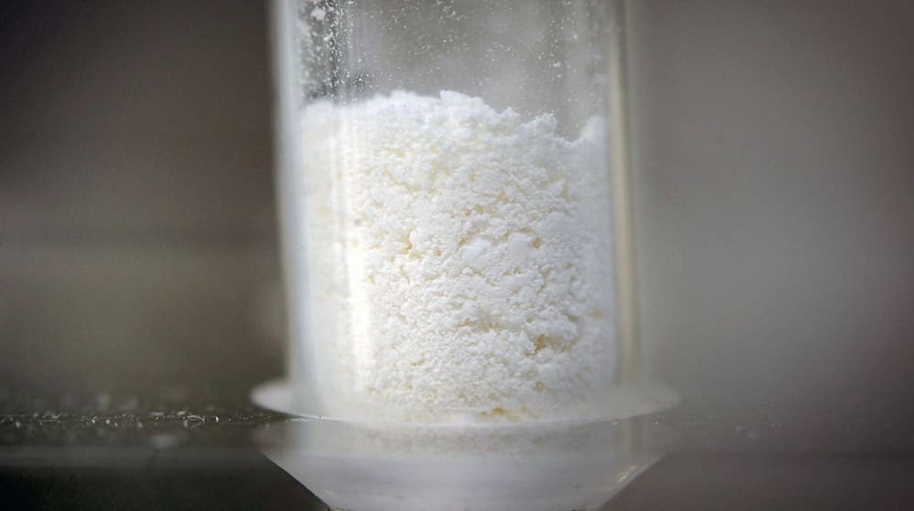 Die Bande soll unter anderem Amphetamin-Drogen produziert haben. (Symbolbild) / Foto: Fredrik von Erichsen/dpa