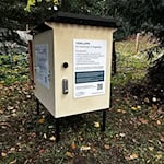 Die erste «Tierklappe» der Schweiz - das Konzept ist nicht unumstritten. / Foto: -/Stiftung Tierklappe/dpa