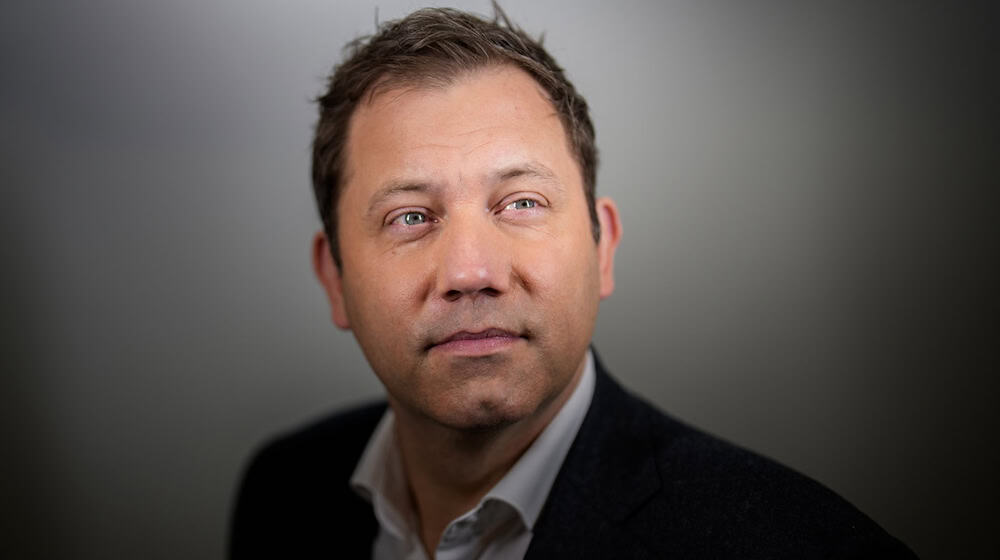 Breitbeinig sei «von gestern», findet Vizekanzler Lars Klingbeil (SPD). (Archivbild) / Foto: Michael Kappeler/dpa