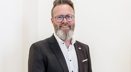 Claus Ruhe Madsen erklärte, die Liste solle norddeutsche Interessen frühzeitig in die Verkehrsplanung von Bund und EU einfließen lassen. (Archivbild) / Foto: Markus Scholz/dpa