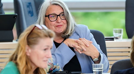 Wissenschaftsministerin Dorit Stenke betont die Bedeutung der Deutschen Allianz Meeresforschung. (Archivbild) / Foto: Frank Molter/dpa