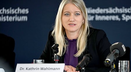 Justizministerin Wahlmann will den Markt für Vergewaltigungsvideos austrocknen. (Archivbild) / Foto: Shireen Broszies/dpa