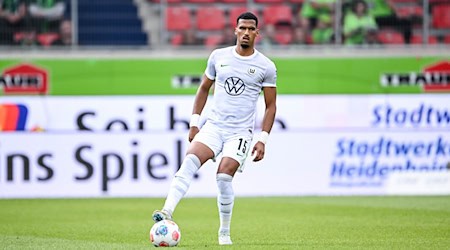 Moritz Jenz fehlt dem VfL Wolfsburg verletzungsbedingt bis auf weiteres. (Archivbild) / Foto: Harry Langer/dpa