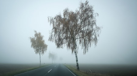  Das Wetter in Niedersachsen und Bremen bleibt wechselhaft mit gebietsweise Regen, Nebel und Frost. (Symbolbild) / Foto: Christian Charisius/dpa