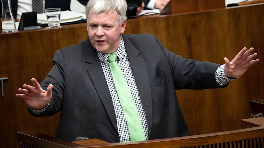 Jens Eckhoff soll den Untersuchungsausschuss leiten. (Archivbild) / Foto: Sina Schuldt/dpa