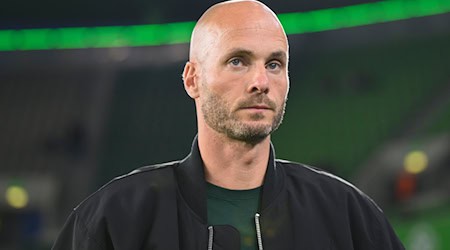 Wolfsbur-Trainer Paul Simonis. / Foto: Swen Pförtner/dpa