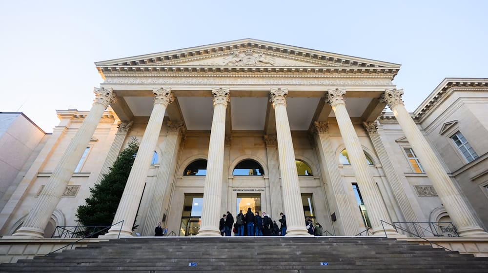 Der niedersächsische Landtag hat den Haushalt für das Jahr 2026 verabschiedet. / Foto: Julian Stratenschulte/dpa