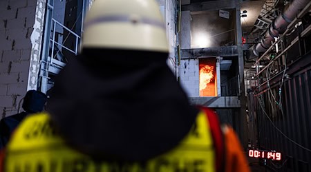 Wie lässt sich ein Treppenhaus als einziger Rettungsweg sichern?  / Foto: Moritz Frankenberg/dpa