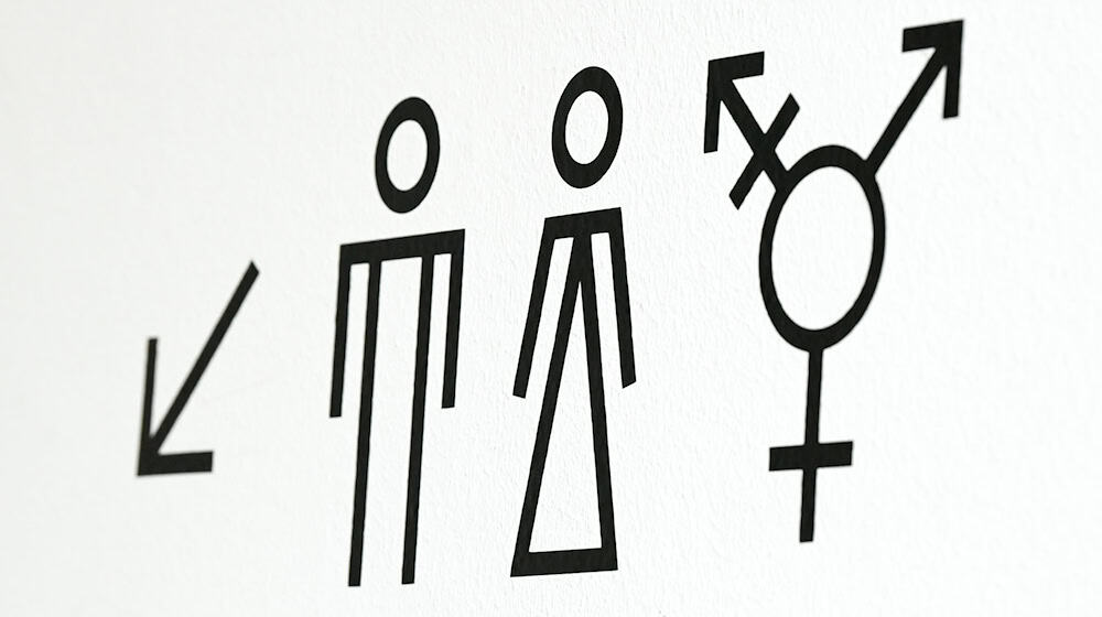 In niedersächsischen Standesämtern wurden hunderte Geschlechtseinträge geändert. (Symbolbild) / Foto: Jens Kalaene/dpa