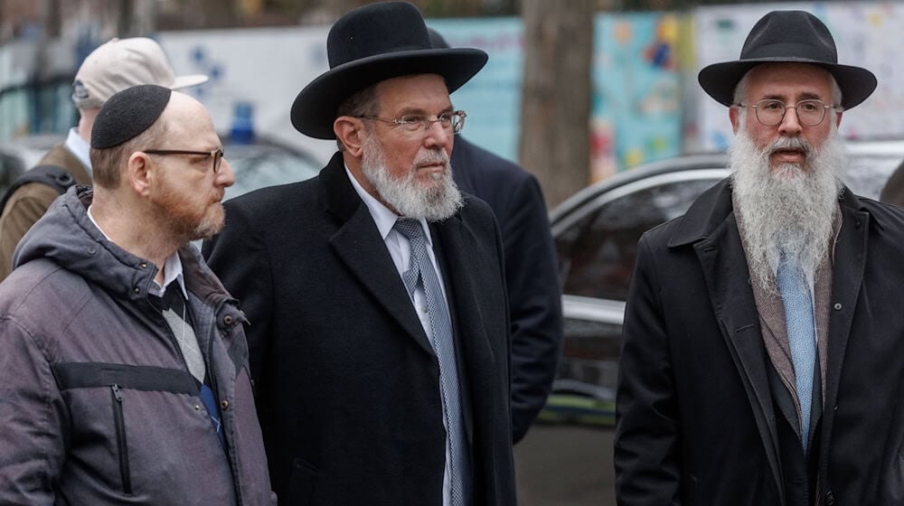 Auf dem Platz soll die ehemalige Bornplatzsynagoge wieder aufgebaut werden. / Foto: Markus Scholz/dpa
