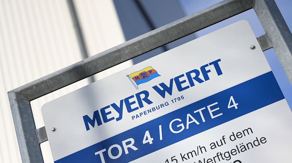 Die Meyer Werft gehört zu jeweils 40 Prozent dem Bund und dem Land Niedersachsen. (Archivbild) / Foto: Lars Penning/dpa