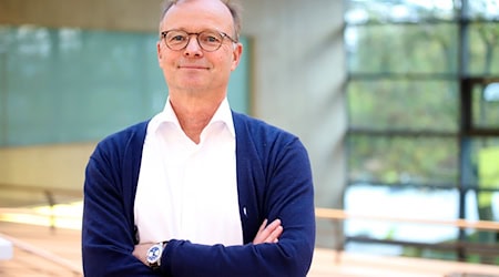 Der neue Sartorius-Chef Michael Grosse lobt seinen Vorgänger. / Foto: Stefan Rampfel/dpa