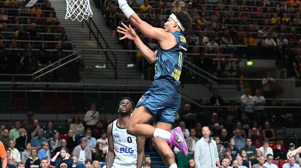 Nicholas Tischler von den EWE Baskets Oldenburg in Aktion. / Foto: Carmen Jaspersen/dpa