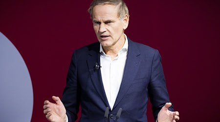 Bald im Aufsichtsrat des VfL Wolfsburg: Volkswagen-Chef Oliver Blume. / Foto: Moritz Frankenberg/dpa