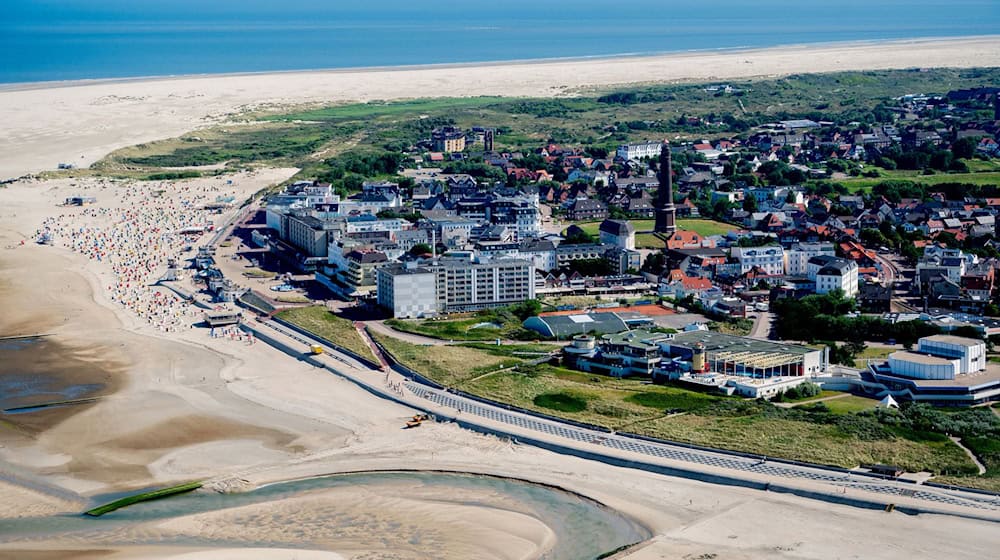 Das Land fördert den Aufbau eines Regionalen Versorgungszentrums auf Borkum mit fast einer Million Euro. (Archivbild) / Foto: Hauke-Christian Dittrich/dpa