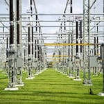 Tennet und die Jade Hochschule untersuchen, wie etwa Drohnen bei der Wartung und Reparatur von Stromnetzen und Umspannwerken helfen können. (Symbolbild) / Foto: Sina Schuldt/dpa