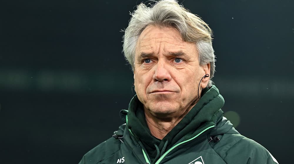 Hat derzeit wenig zu lachen: Werder-Cheftrainer Horst Steffen. / Foto: Carmen Jaspersen/dpa