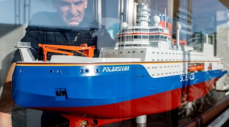 2027 soll in Wismar mit dem eigentlichen Bau des neuen Forschungseisbrechers begonnen werden.  / Foto: Hauke-Christian Dittrich/dpa