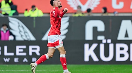 Ivan Prtajin traf für Kaiserslautern zum 1:1. / Foto: Uwe Anspach/dpa