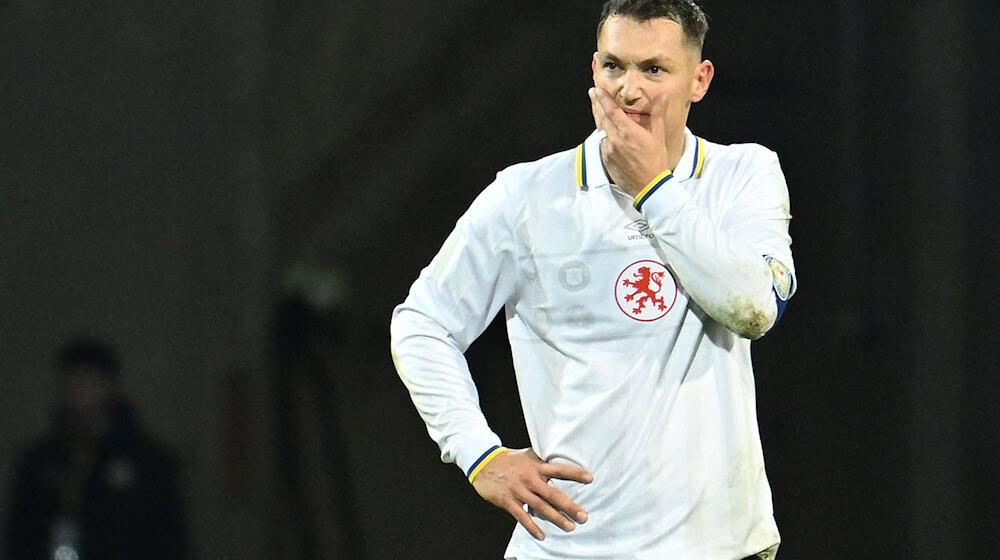 Will Eintracht Braunschweig verlassen und wurde aus dem Kader gestrichen: Kapitän Sven Köhler.    / Foto: Swen Pförtner/dpa