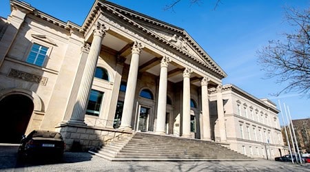 Die Abgeordneten von SPD, CDU und Grünen wollen sich gemeinsam an die Seite der protestierenden Menschen im Iran stellen. (Symbolbild) / Foto: Hauke-Christian Dittrich/dpa