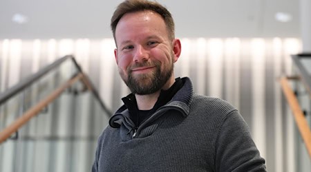 Linke-Landeschef Peters blickt nach einem starken Mitgliederwachstum optimistisch auf die nächsten Wahlen. / Foto: Shireen Broszies/dpa