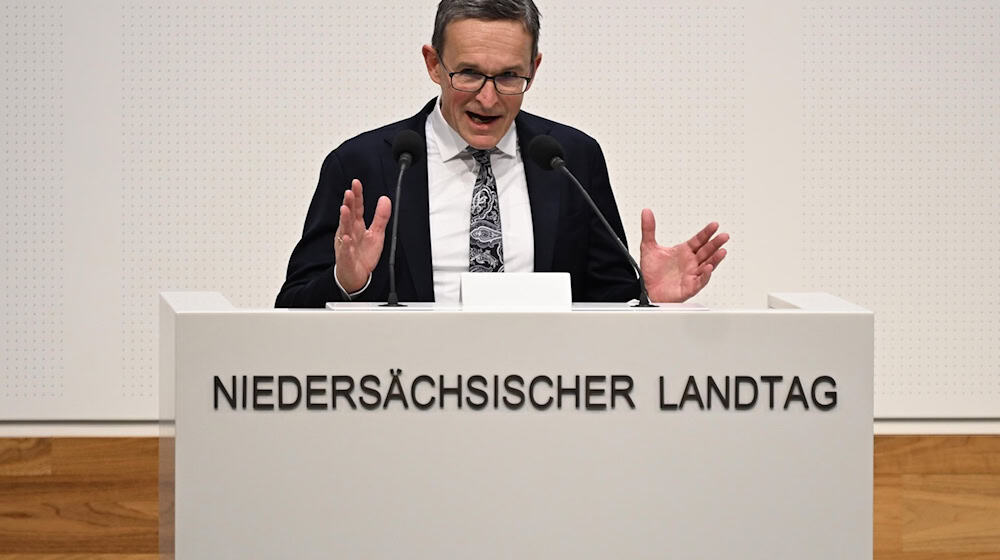 Einstimmig wiedergewählt: der Arbeitsrechtler Wilhelm Mestwerdt. / Foto: Shireen Broszies/dpa