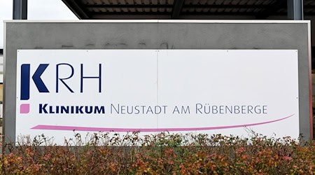 Tatort soll unter anderem das Klinikum Neustadt am Rübenberge gewesen sein. (Archivbild) / Foto: Holger Hollemann/dpa
