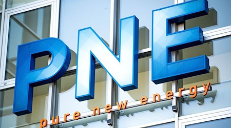 Der Windparkbetreiber PNE hat 2025 voraussichtlich weniger verdient als geplant. (Symbolbild) / Foto: Sina Schuldt/dpa