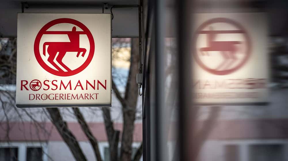 Die Drogeriemarktkette Rossmann will in diesem Jahr Hunderte Filialen neu eröffnen. / Foto: Frank Rumpenhorst/dpa