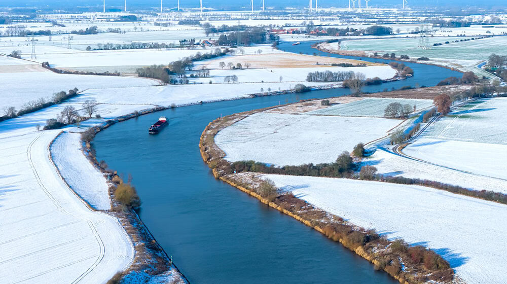 Das Winterwetter hat Teile von Niedersachsen und Bremen in eine weiße Pracht verwandelt. / Foto: Sina Schuldt/dpa