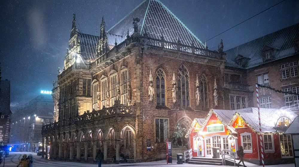 Bremens Bürgermeister ruft angesichts des Wetters zu Gelassenheit und Hilfsbereitschaft auf. (Archivbild) / Foto: Sina Schuldt/dpa