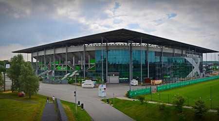 Die Volkswagen Arena ist das Zuhause des VfL Wolfsburg und steht sinnbildlich für den Bundesliga-Standort in Niedersachsen. / Foto: Wälz auf Pixabay