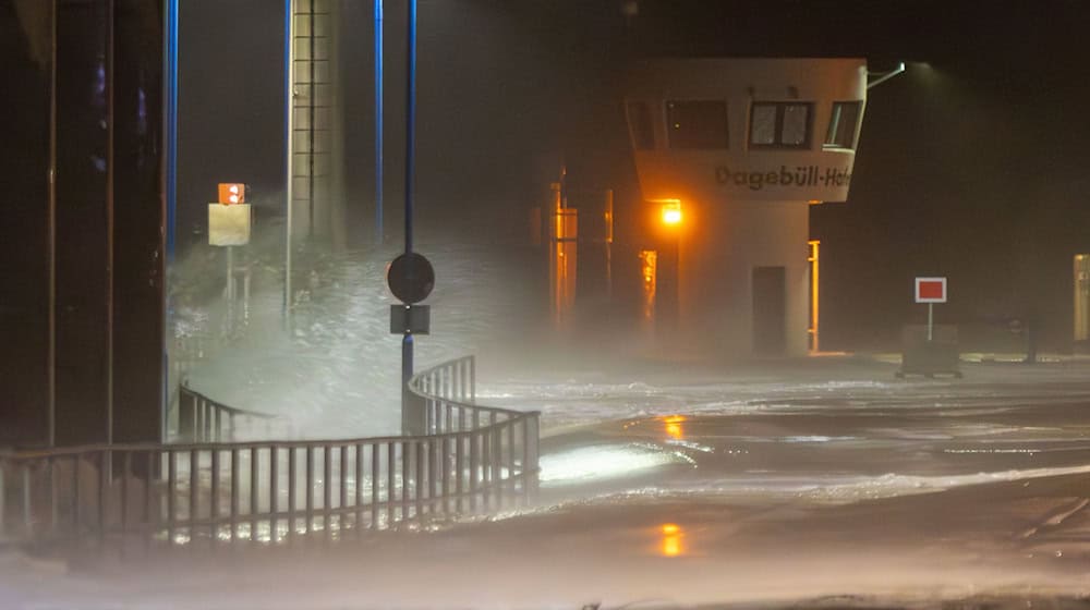 Seewetterdienst warnt vor Sturm ab der deutschen Nordseeküste.  / Foto: Bodo Marks/dpa