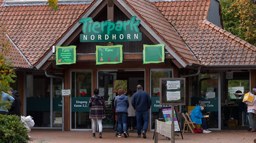 Der Tierpark Nordhorn bleibt den zweiten Tag wegen Eisglätte geschlossen. (Archivbild) / Foto: Friso Gentsch/dpa