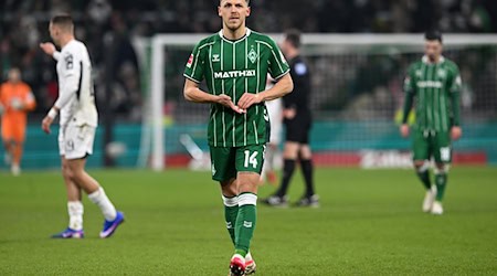 Zählte zu den Besten bei Werder: Aushilfs-Abwehrchef Senne Lynen. / Foto: Carmen Jaspersen/dpa