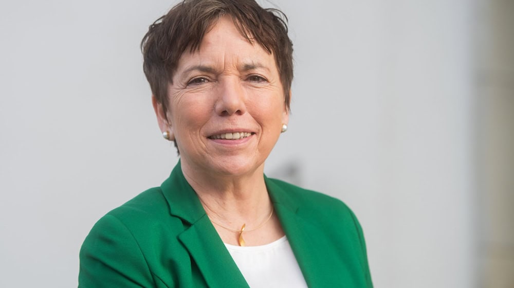 Margot Käßmann will ihren eigenen Worten zufolge nicht noch einmal heiraten. (Archivbild) / Foto: Julian Stratenschulte/dpa