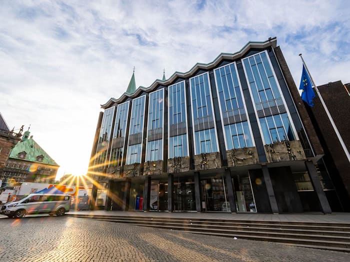 Die beiden Abgeordneten haben sich für ihre Post entschuldigt. (Symbolbild) / Foto: Sina Schuldt/dpa