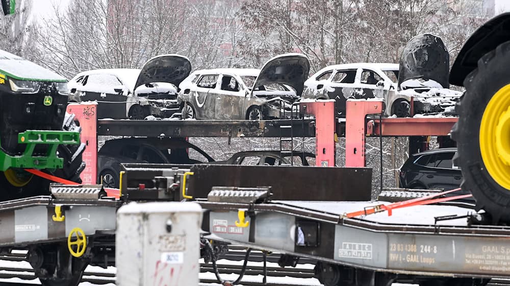 Das Feuer war im Magdeburger Stadtteil Sudenburg ausgebrochen. / Foto: Heiko Rebsch/dpa