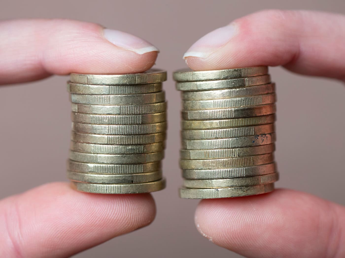 Gleiche Arbeit und gleiche Qualifikation bedeuten nicht immer gleicher Lohn. (Symbolbild) / Foto: Sebastian Kahnert/dpa