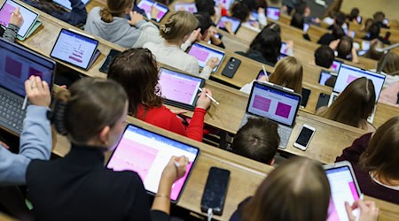 Studenten bekommen kein Bürgergeld. (Archivbild) / Foto: Jan Woitas/dpa