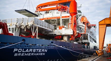 Das Forschungsschiff «Polarstern» startet aus dem chilenischen Punta Arenas zu einer Expedition in das antarktische Weddellmeer. (Archivbild) / Foto: Sina Schuldt/dpa
