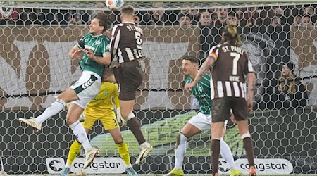 Werder-Trainer Thioune verteidigt Mio Backhaus nach Fehler beim 1:2 in St. Pauli