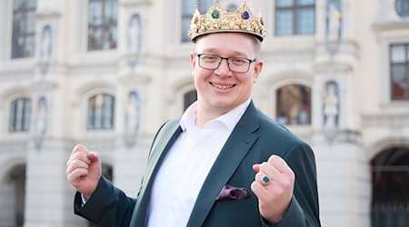 Ein Nachfolger für Eric Böttcher als schwuler Lüneburger Heidekönig wird gesucht. (Archivbild) / Foto: Georg Wendt/dpa