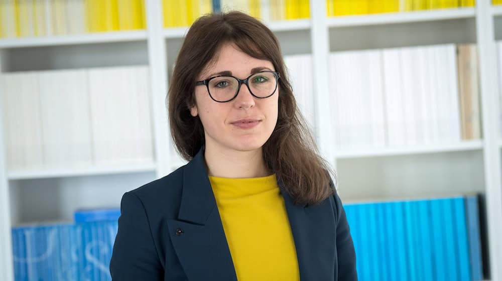 Die Anwältin legt ihr Amt als stellvertretendes Mitglied des Staatsgerichtshofs nieder. (Archivbild) / Foto: Sina Schuldt/dpa