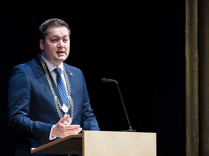 Thorsten Kornblum (SPD), Oberbürgermeister von Braunschweig, ist zum Präsidenten des es Verbandes kommunaler Unternehmen (VKU) gewählt worden. (Archivbild)  / Foto: Moritz Frankenberg/dpa